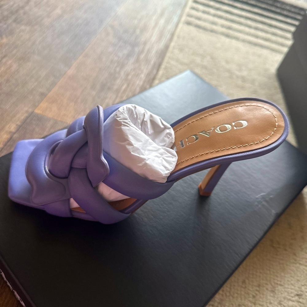 Coach Heels - Picture 7 of 10